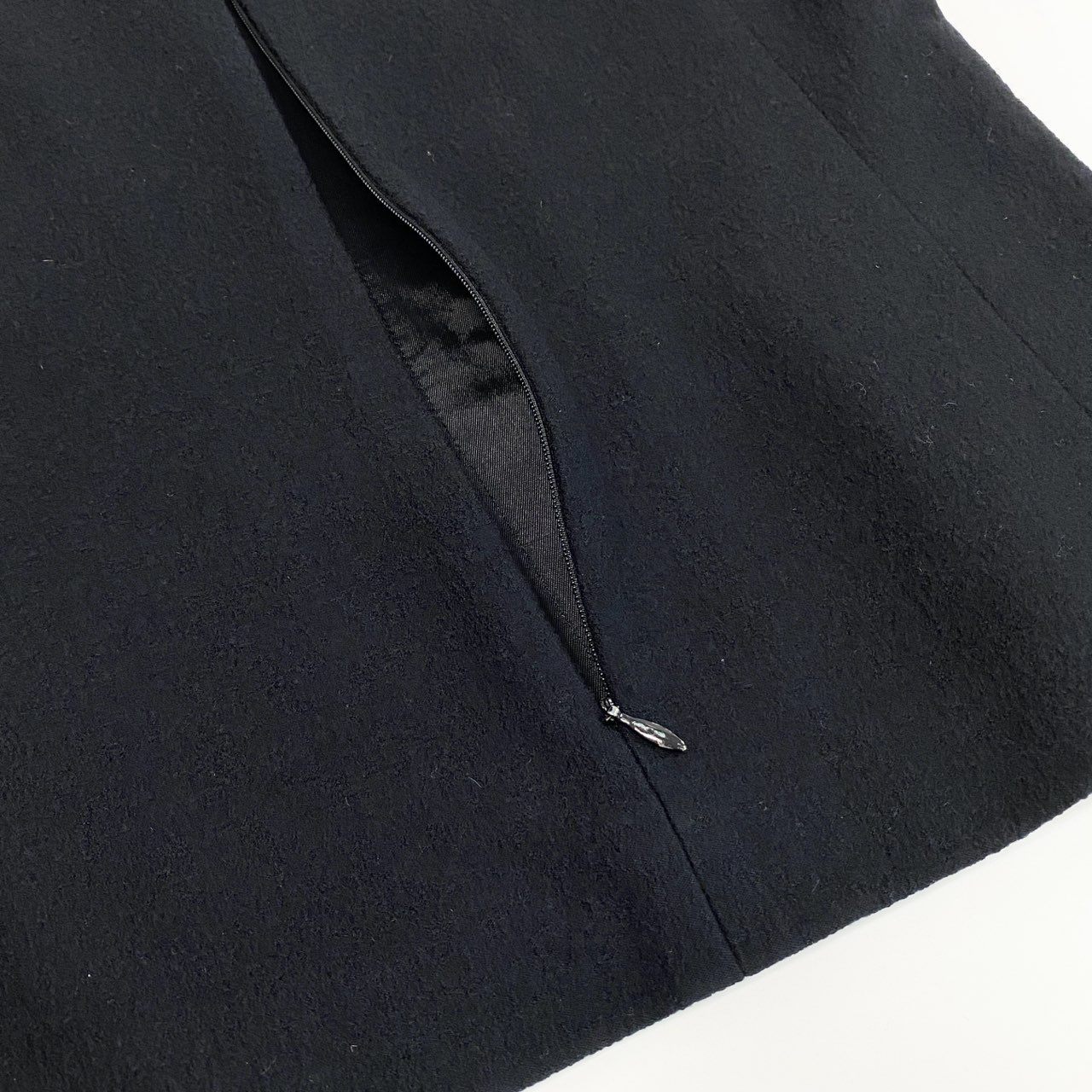 75a19 JILSANDER ジルサンダー ノースリーブ ウールジャケット フロントジップ ベスト ウールカシミヤ混 Vネック レディース 女性用 サイズ34 ブラックu02t