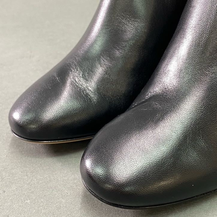 3f5 《極美品》 Salvatore Ferragamo サルヴァトーレ フェラガモ FIAMMA フィアンマ ショートブーツ 5 1/2 ブラック レザー サイドジップ ブーティ シューズ 箱付き