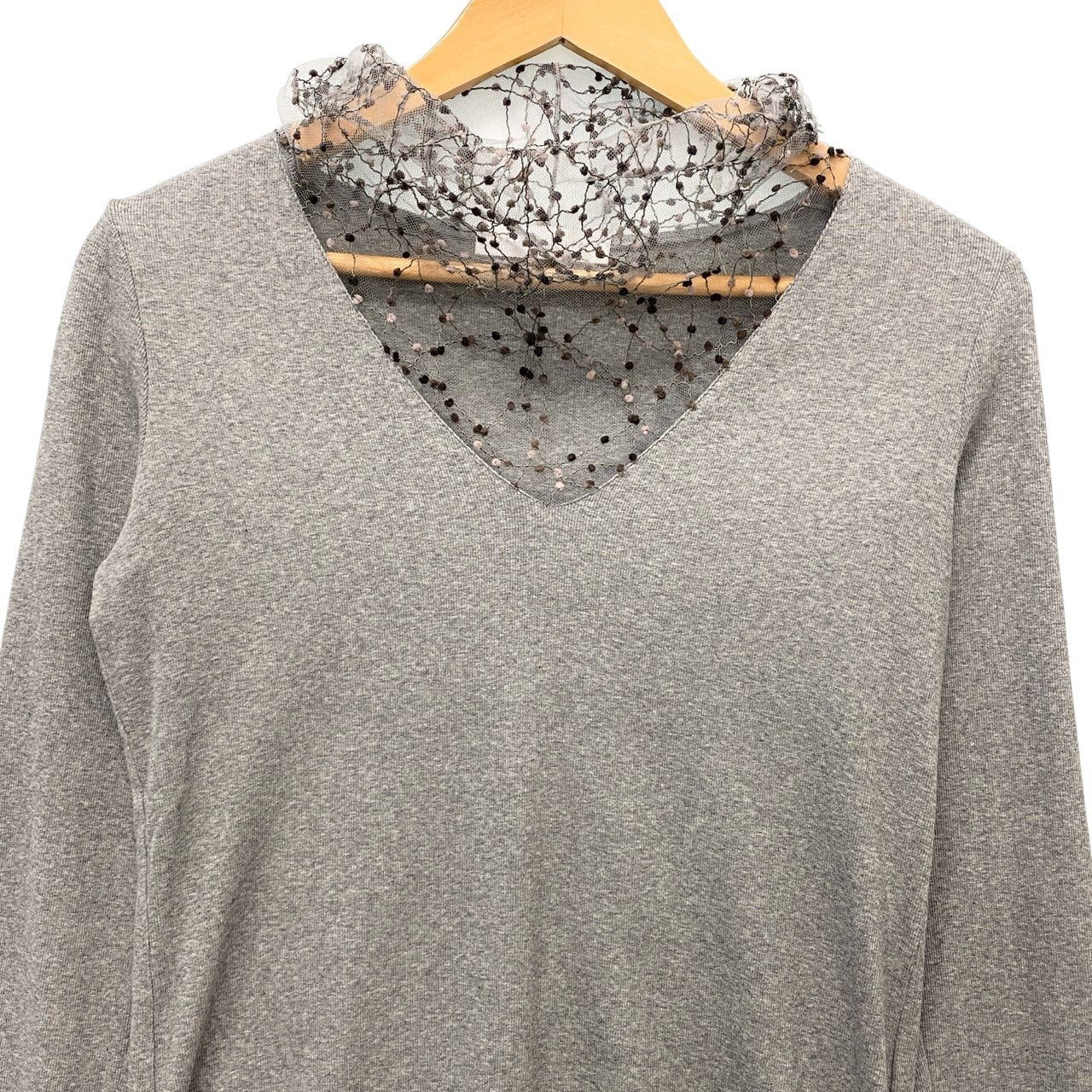 77b26 FABIANA FILLIPI ファビアナフィリッピ チュールデザインリブカットソー VネックTシャツ トップス XSサイズ グレー XSサイズ レディース 女性用u02t