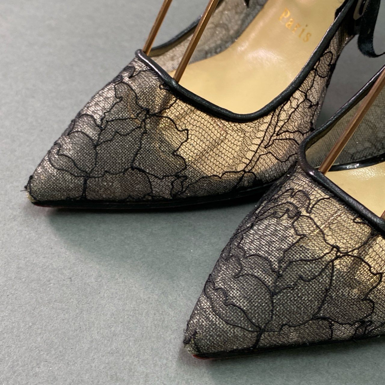 5g8《美品》 Christian Louboutin クリスチャンルブタン HOT