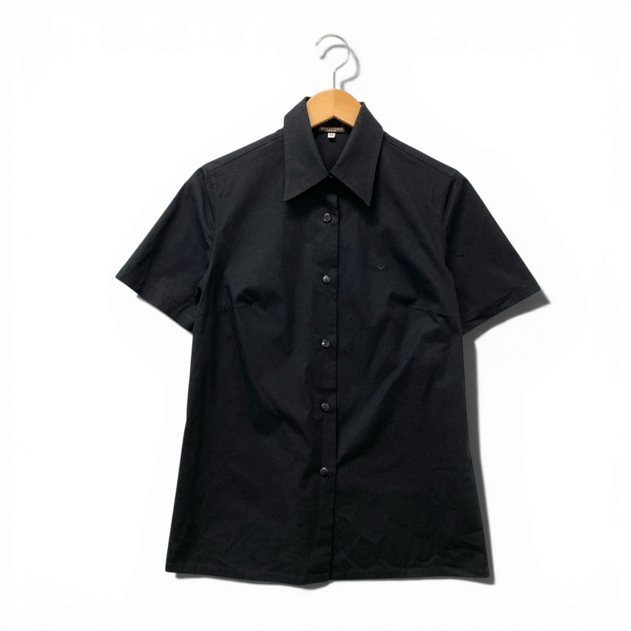 Eb17 【美品】BOTTEGA VENETA ボッテガヴェネタ 半袖シャツ ワイシャツ シャツブラウス ロゴ刺繍 44サイズ ブラック レディース 女性用u02t