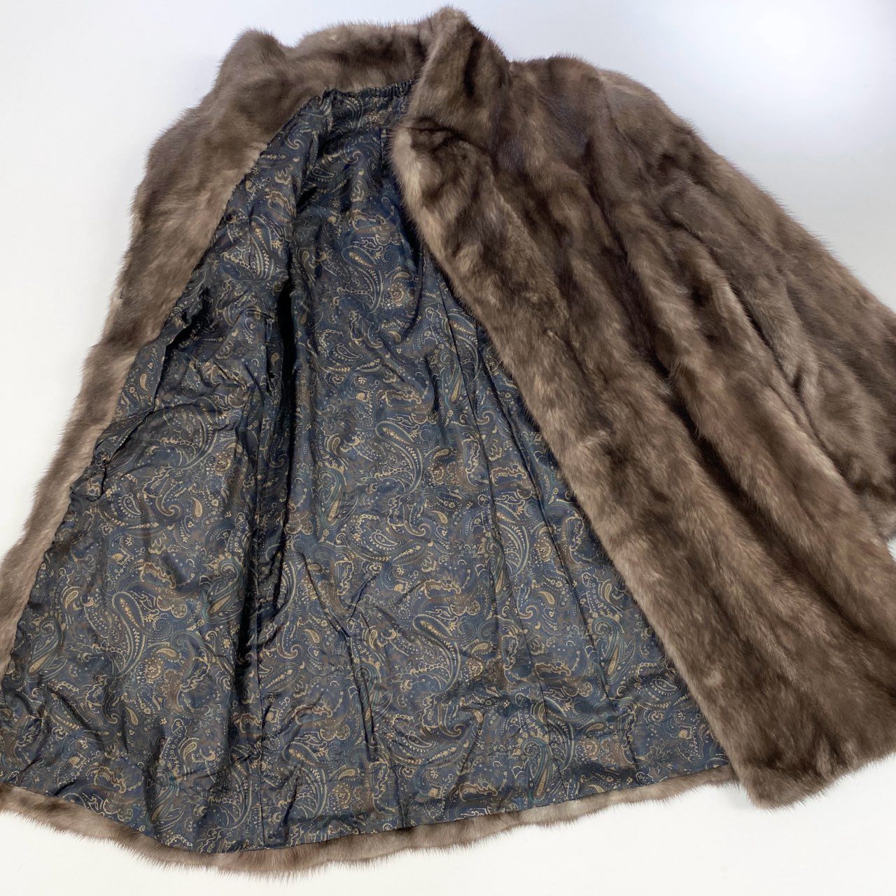 23L1 AMERICAN FUR AWARDS アメリカンファーアワード 4つ星 ブルーアイリス ミンク セミロングコート グレージュ 最高級本毛皮 MINK FURt18r