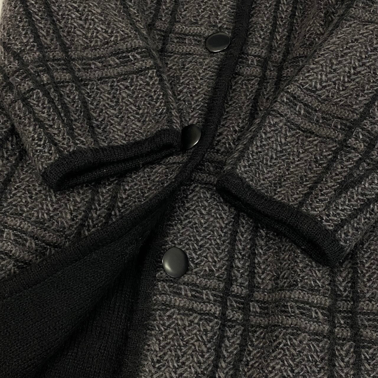 21d18 Christian Dior クリスチャンディオール ロングスリーブ ニットカーディガン ミディアム丈 総柄 Mサイズ グレー系 レディース 女性用u02t