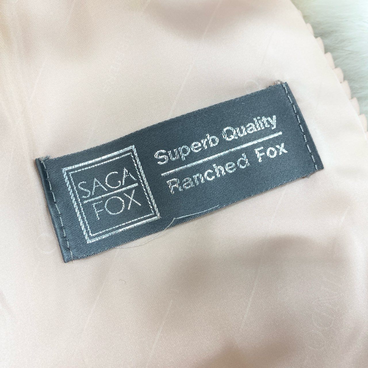 54L4 JINDO SAGA FOX サガフォックス 銀サガ ブルーフォックス セミロングコート サイズL ホワイト 最高級本毛皮 FOX FUR リアルファーt18r