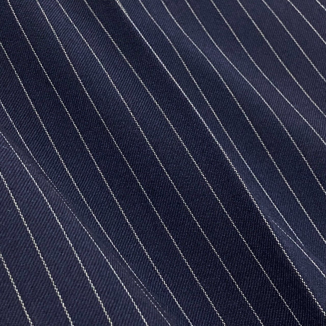 75i8 《美品》 LARDINI ラルディーニ ブートニエール付 セットアップ スーツ ストライプ柄 イタリア製 JH801AQ 48 ネイビー ウール メンズo07t