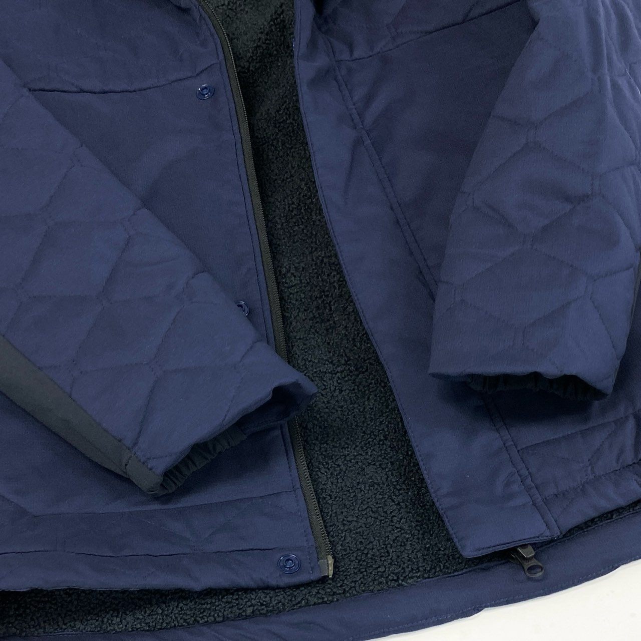 78i10-5《未使用品》タグ付 OAKLEY オークリー UNEVEN PUFF JACKET 3.0 中綿2wayジャケット ベスト ゴルフウェア アウター ロゴ刺繍 大きいサイズ FOA402870 2XL ネイビー メンズk02i