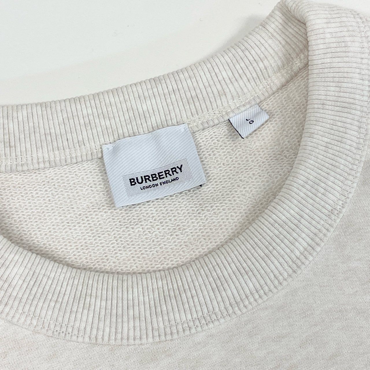 32a4 《美品》 BURBERRY バーバリー バーロウ ロゴプリント スウェットシャツ 8068710 L ホワイト 画像参照 トレーナー クルーネック トップス