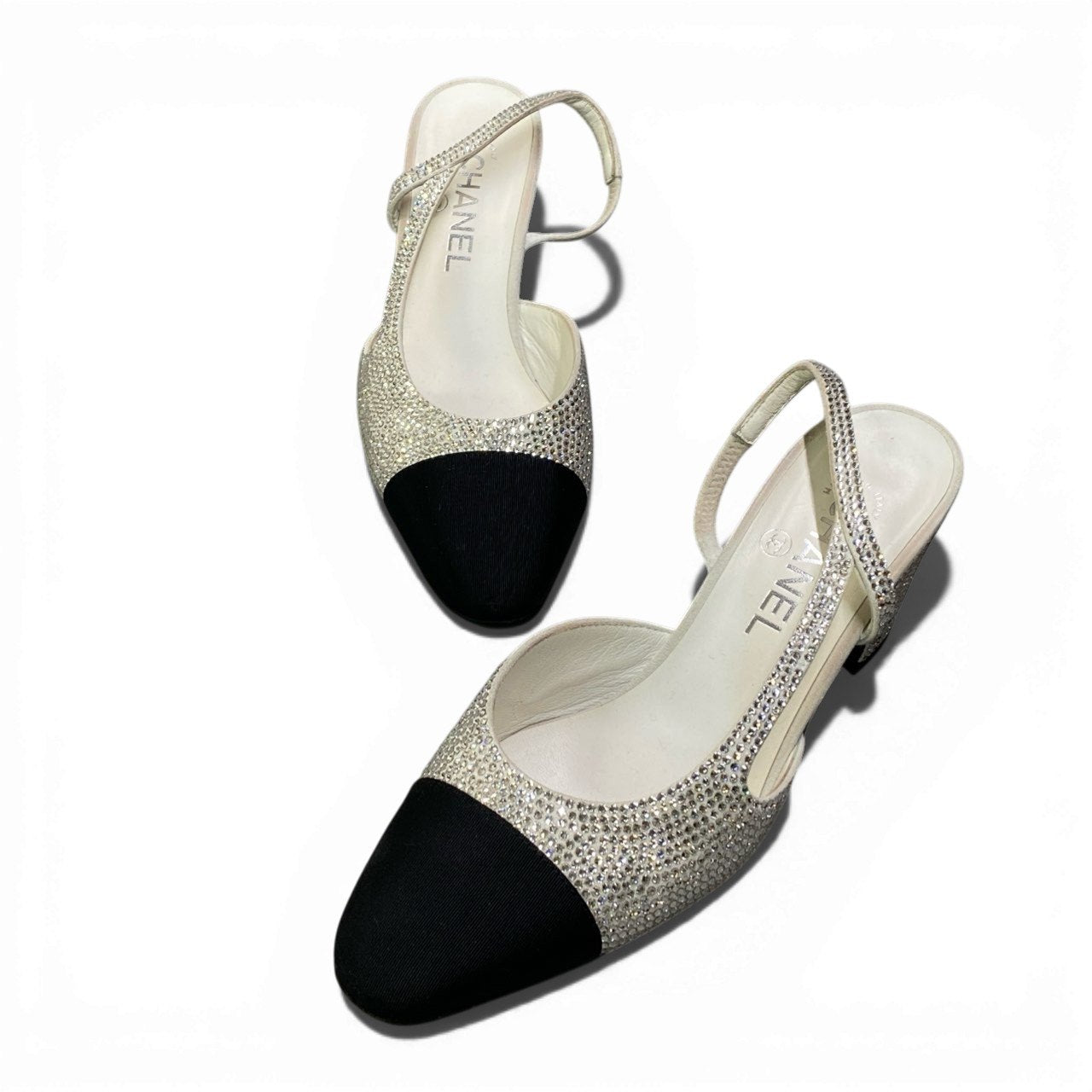 b13《美品》 CHANEL シャネル スリングバック ラインストーン ココマーク ヒールパンプス G31318 38 シルバー ブラック レディースta1