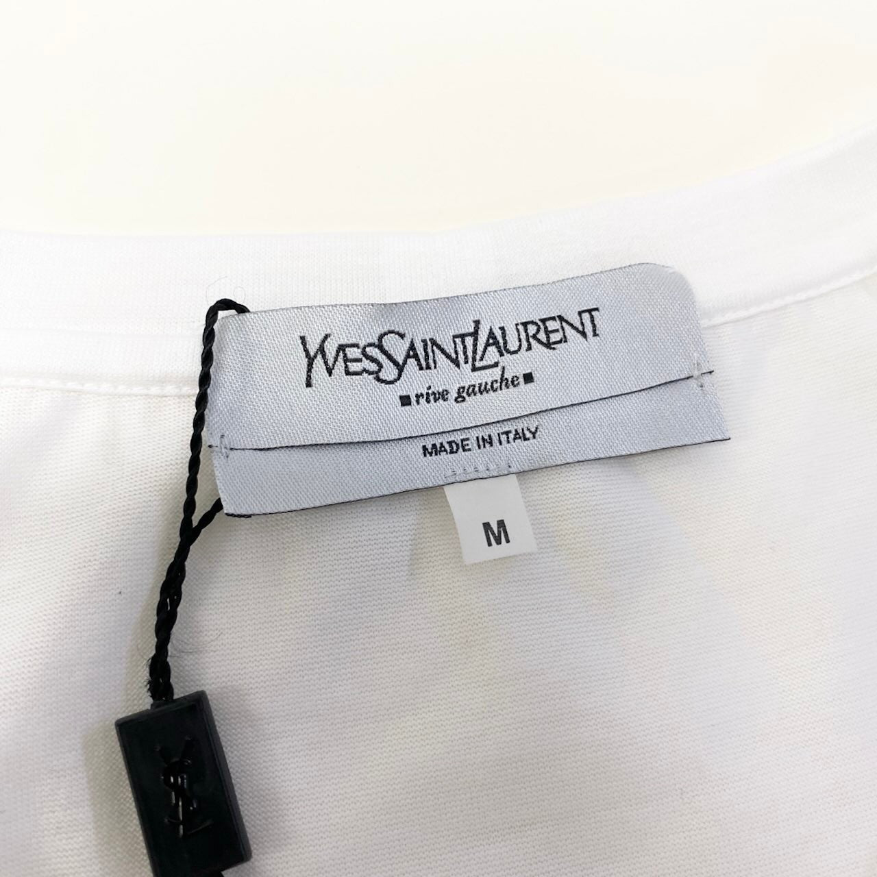 If9 【新品保管品】Yves Saint Laurent  半袖Tシャツ ラインストーンロゴ トップス 118030 X3081 Mサイズ ホワイト ブラック コットン100％ レディース 女性用u02t