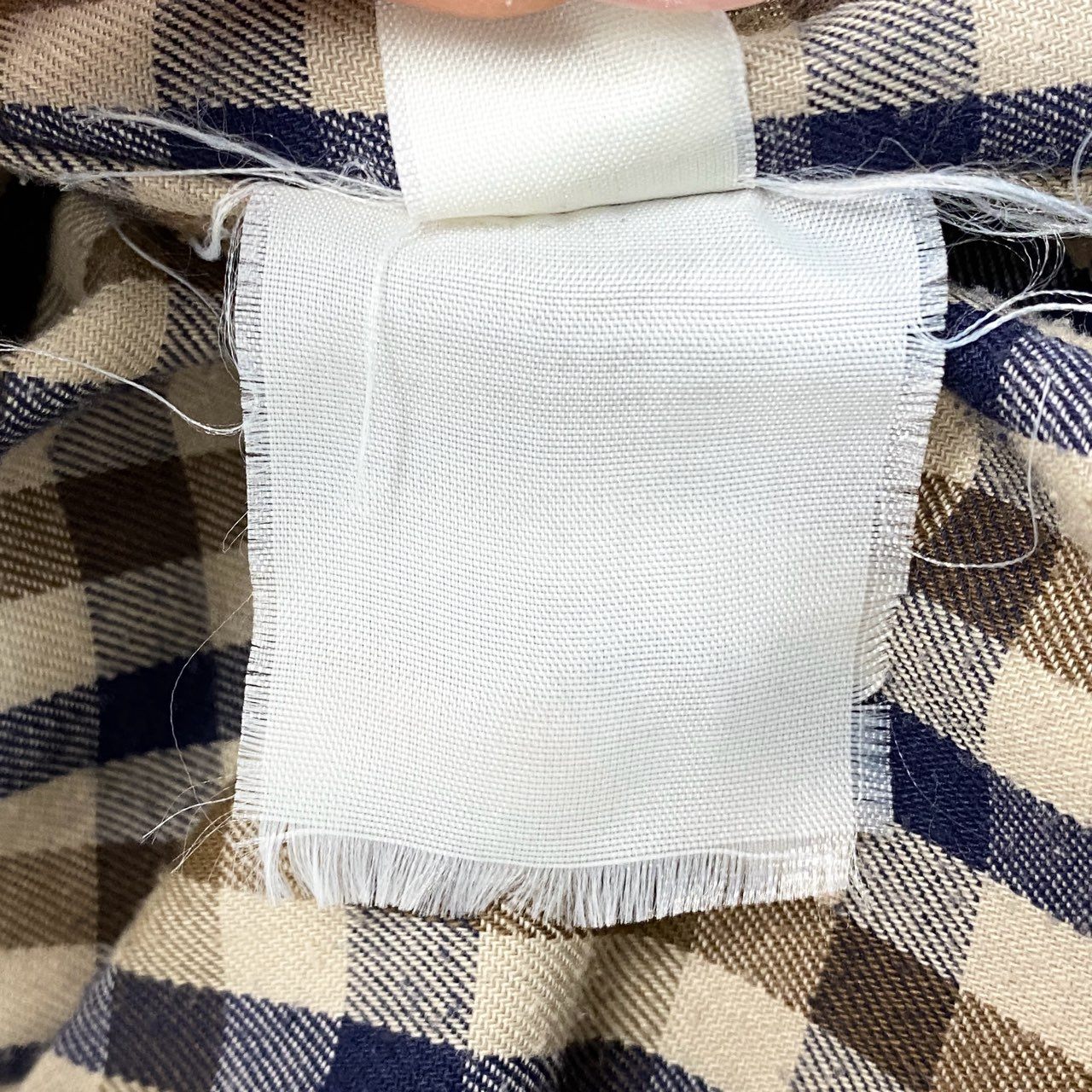 40k18 Aquascutum OF LONDON アクアスキュータム 英国製 トレンチコート ロングコート 裏地チェック メンズ 紳士服 アウター カーキu02t