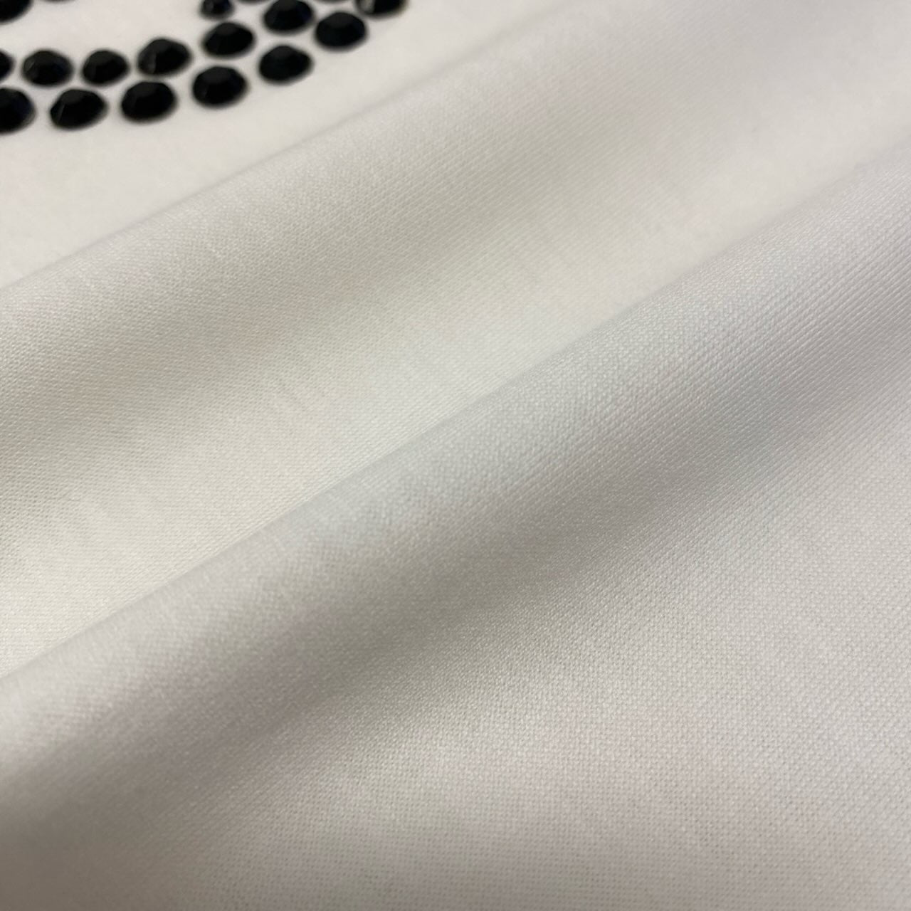 If9 【新品保管品】Yves Saint Laurent  半袖Tシャツ ラインストーンロゴ トップス 118030 X3081 Mサイズ ホワイト ブラック コットン100％ レディース 女性用u02t