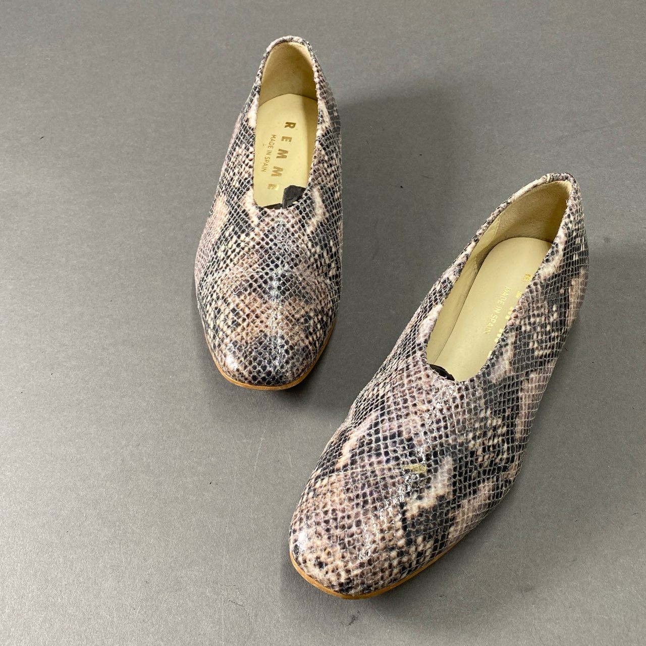 1e12 REMME レメ Pyson Flat Shoes パイソン フラットシューズ 36 ブラウン系 スペイン製 パンプス