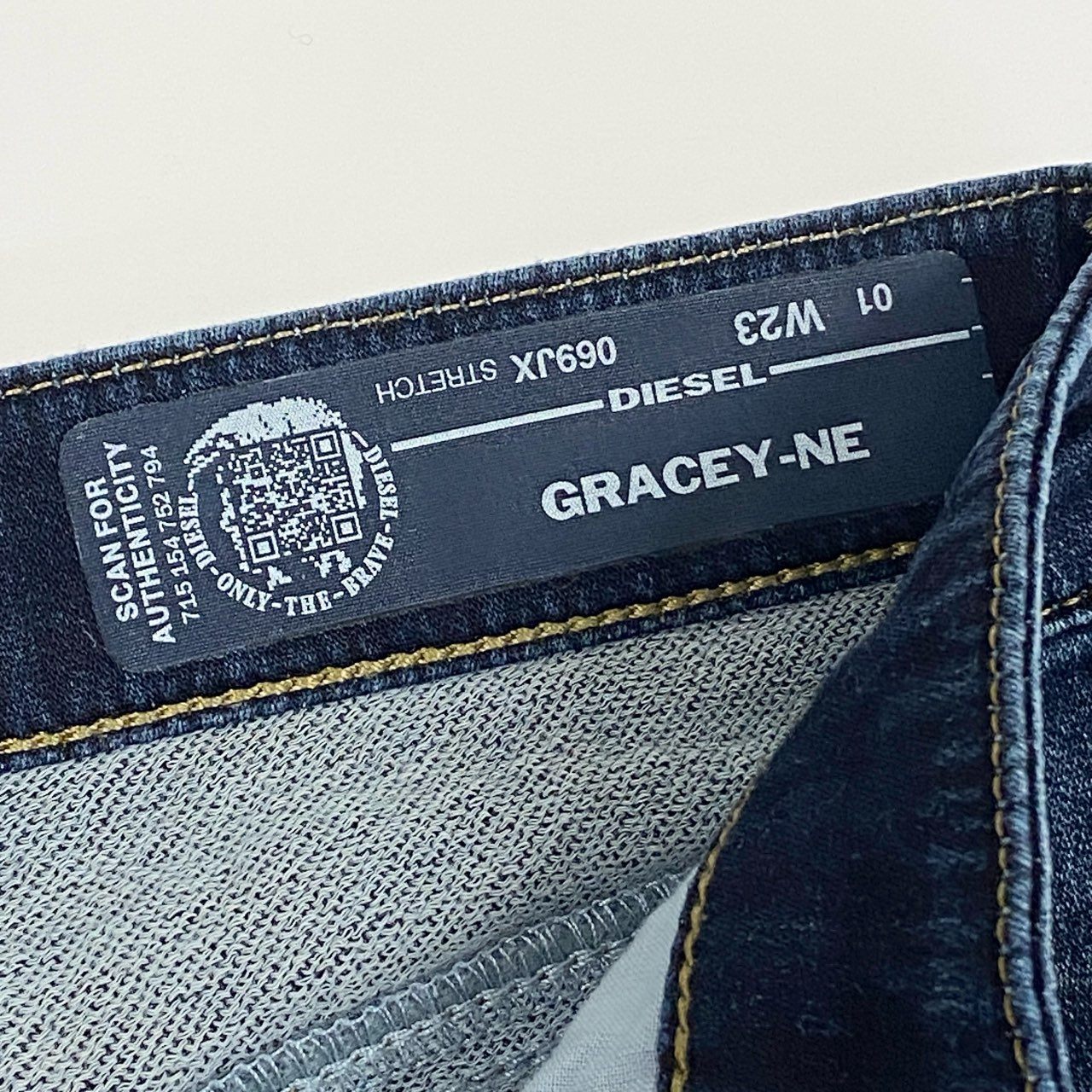 83i29 DIESEL ディーゼル ストレッチ スウェットデニム ジョグジーンズ ヴィンテージ加工 GRACEY-NE 069JX 23サイズ インディゴ レディースo07t