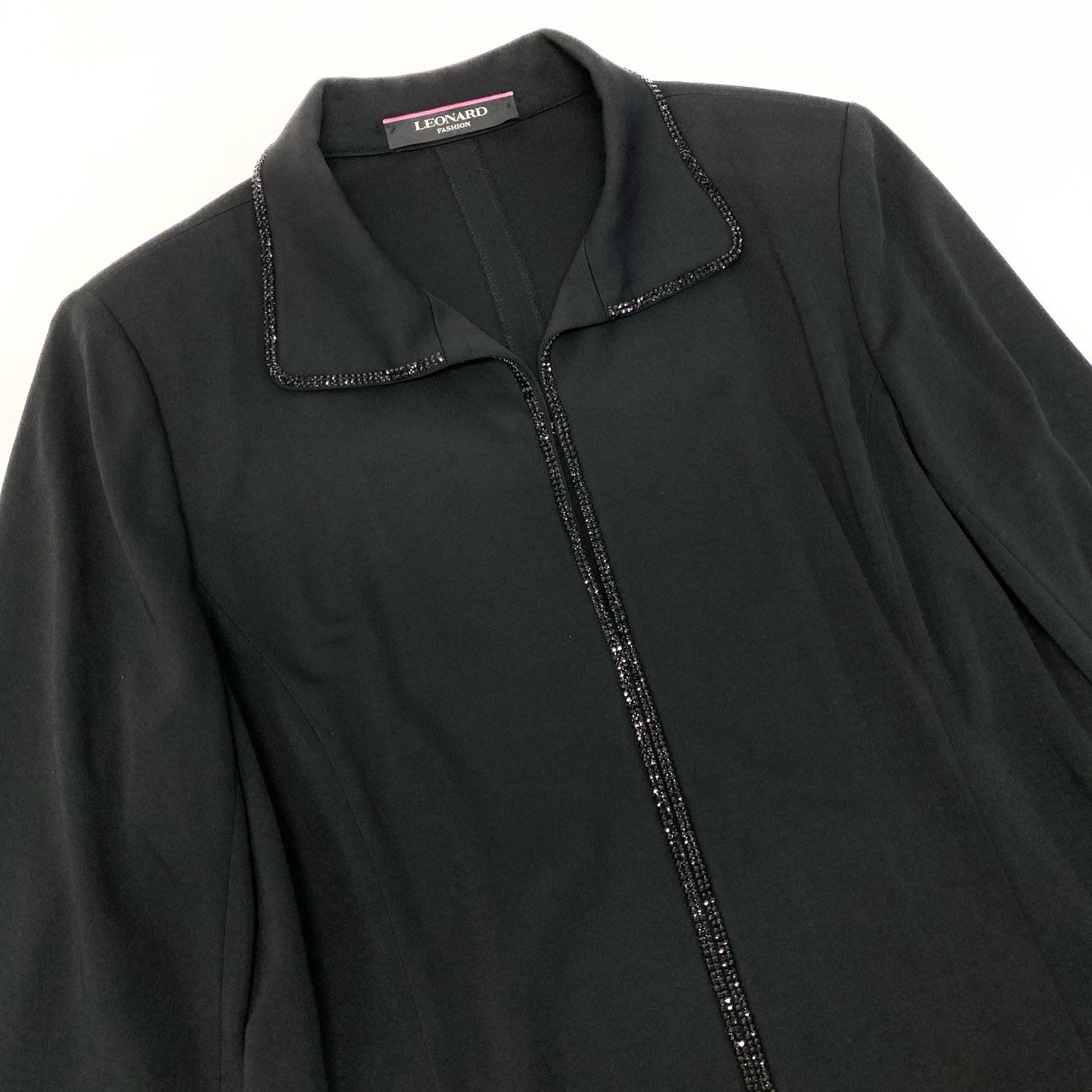 61c9 LEONARD FASHION レオナール ロングジャケット カーディガン ロングスリーブ カンカン素材 ワンポイントロゴ ラインストーン レディース 女性服 サイズ42 ブラックu02t