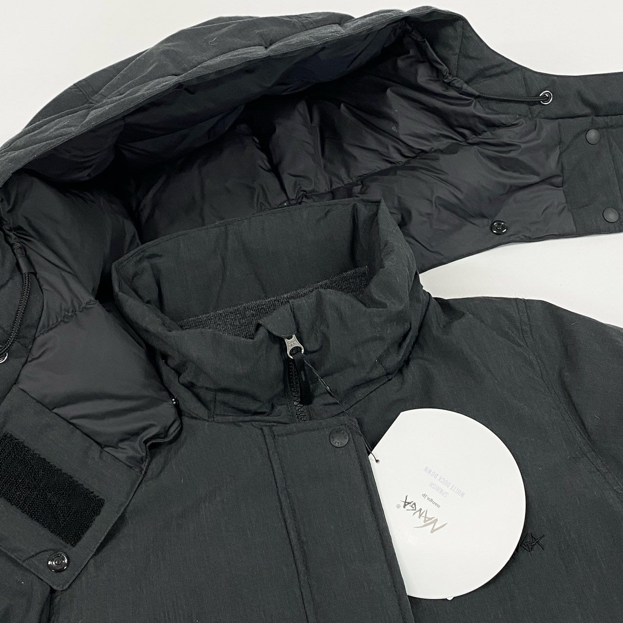 23a27【未使用タグ付】 NANGA ナンガ HINOC DOWN JACKET W ヒノック ダウンジャケット ウィメンズ フード取り外し可 2way アウトドア キャンプ レディース サイズＳ チャコールu02t