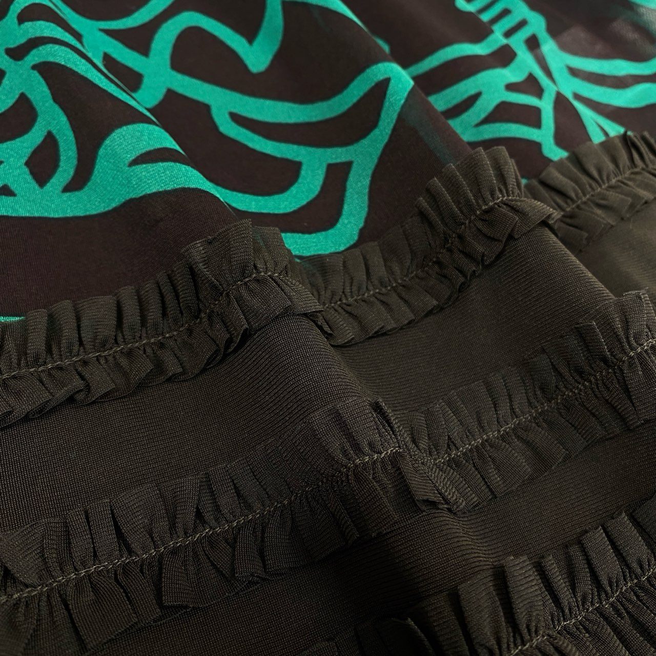 64k19 TOKUKO 1er VOL トクコプルミエヴォル ロング シアーワンピース 長袖ワンピース 総柄プリント ペチコート付 レディース 女性用 9 ブラウンu02t