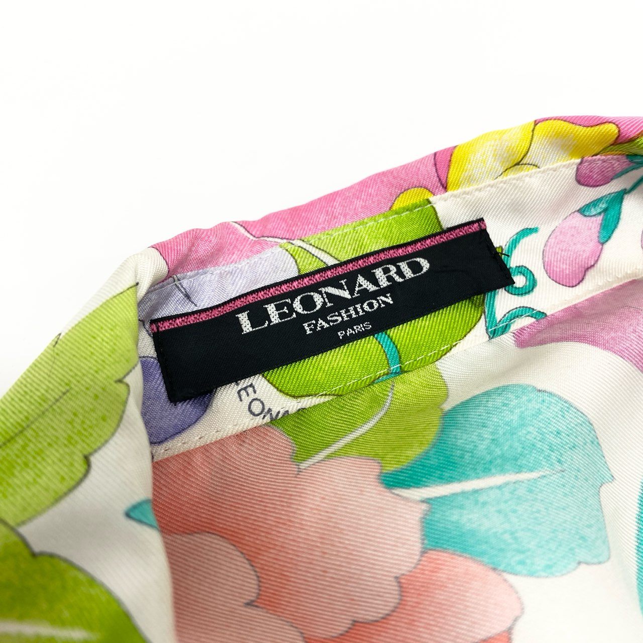 21k14 LEONARD FASHION レオナール ダブルブレスト ロングコート 美しい花柄プリント ウエストベルト レディース 女性用 9AR マルチカラー シルク100％u02t