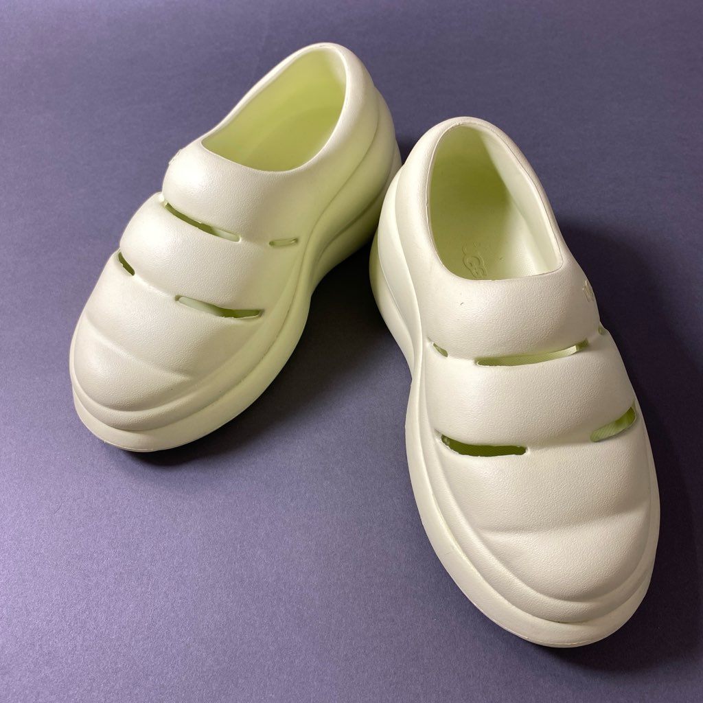 3f30 《美品》 UGG アグ Sport Yeah Clog イヤークロッグ スポーツサンダル 7 ライムイエロー スリッポン シューズ