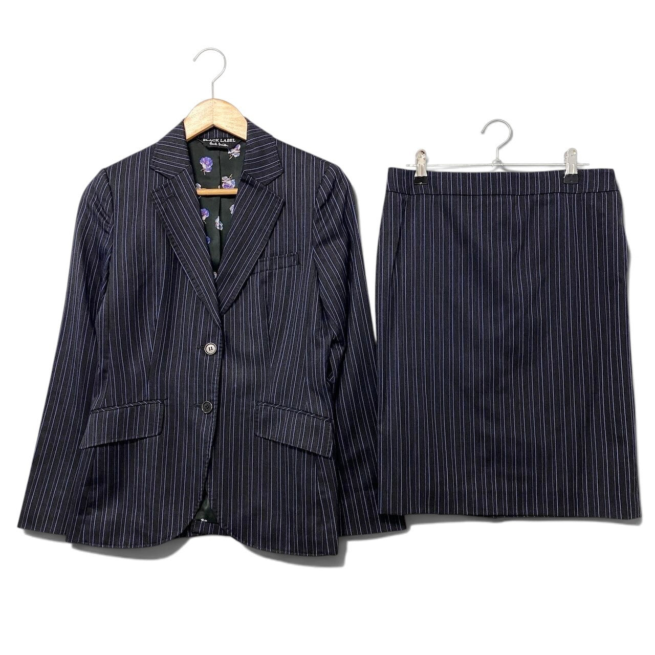 48i1 【美品】 BLACK LABEL Paul Smith ブラックレーベル ポールスミス セットアップ スカートスーツ ストライプ柄 テーラードジャケット 裏地花柄 40/38 ダークグレー パープル レディース 女性用u02t