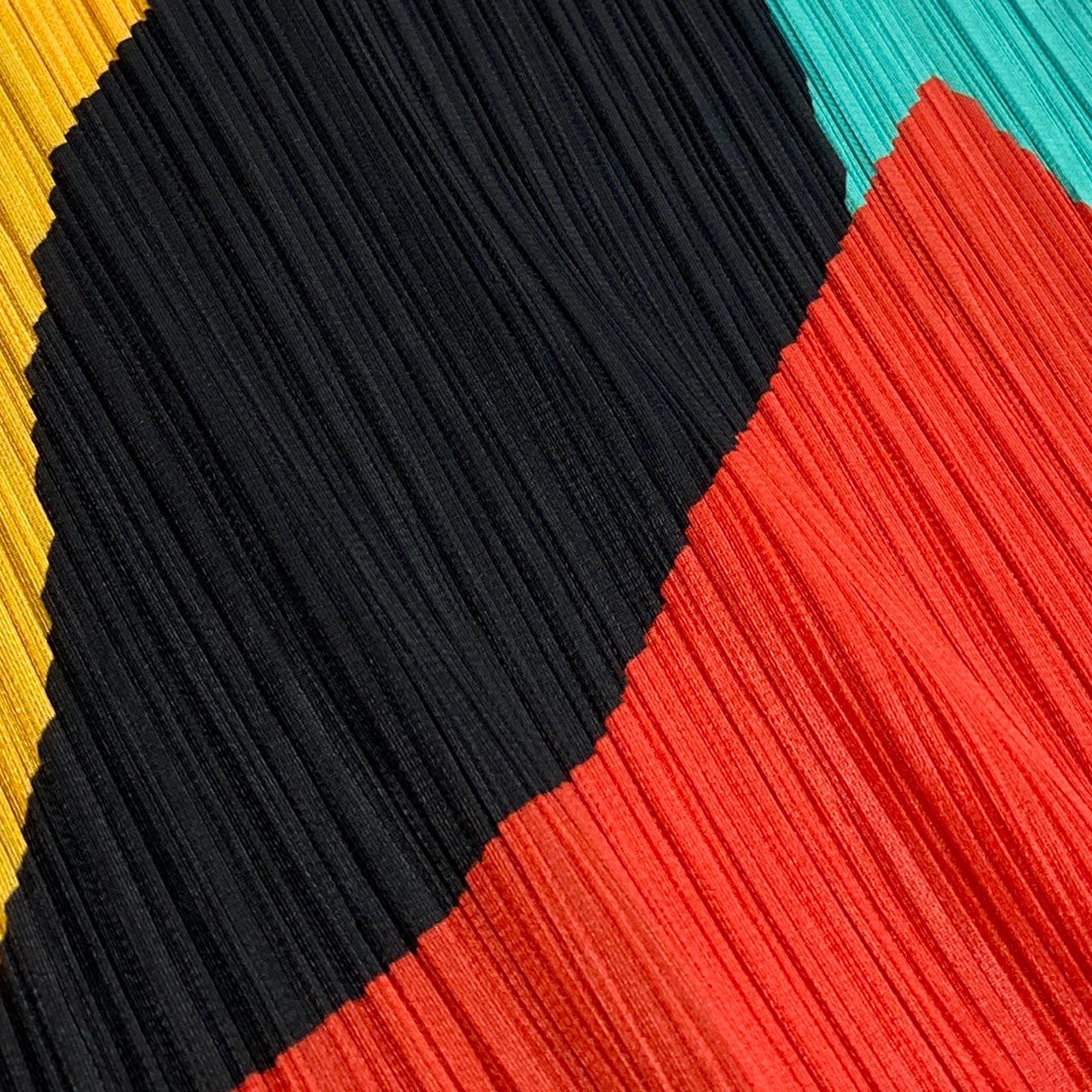 Ab19 PLEATS PLEATSE プリーツプリーズ ISSEY MIYAKE チュニック丈 長袖トップス サイズ3 マルチカラー レディースk02i