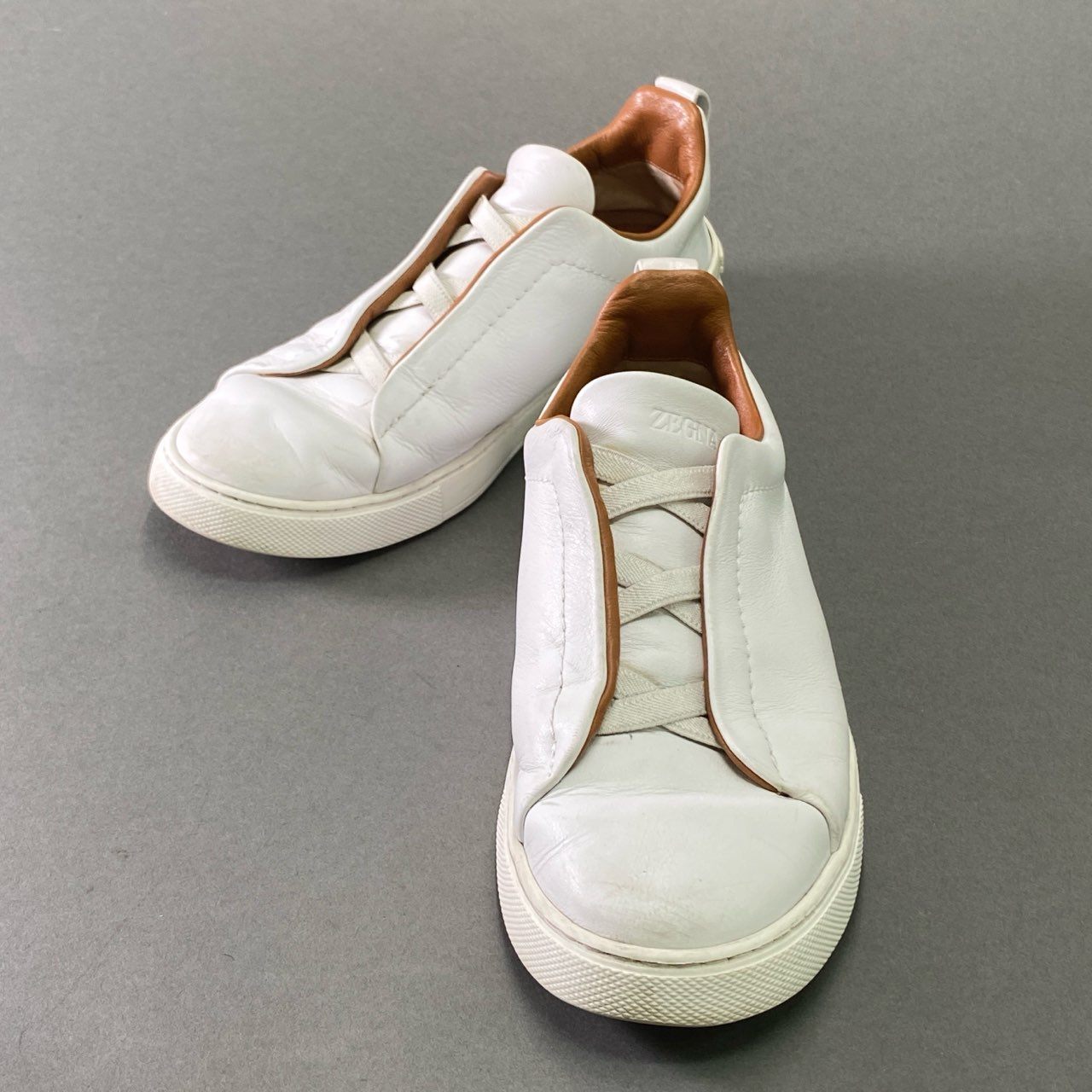 2f23 ZEGNA ゼニア TRIPLE STITCH トリプルステッチ レザースニーカー 7 1/2 ホワイト Leather シューズ 紳士靴 保存袋付き