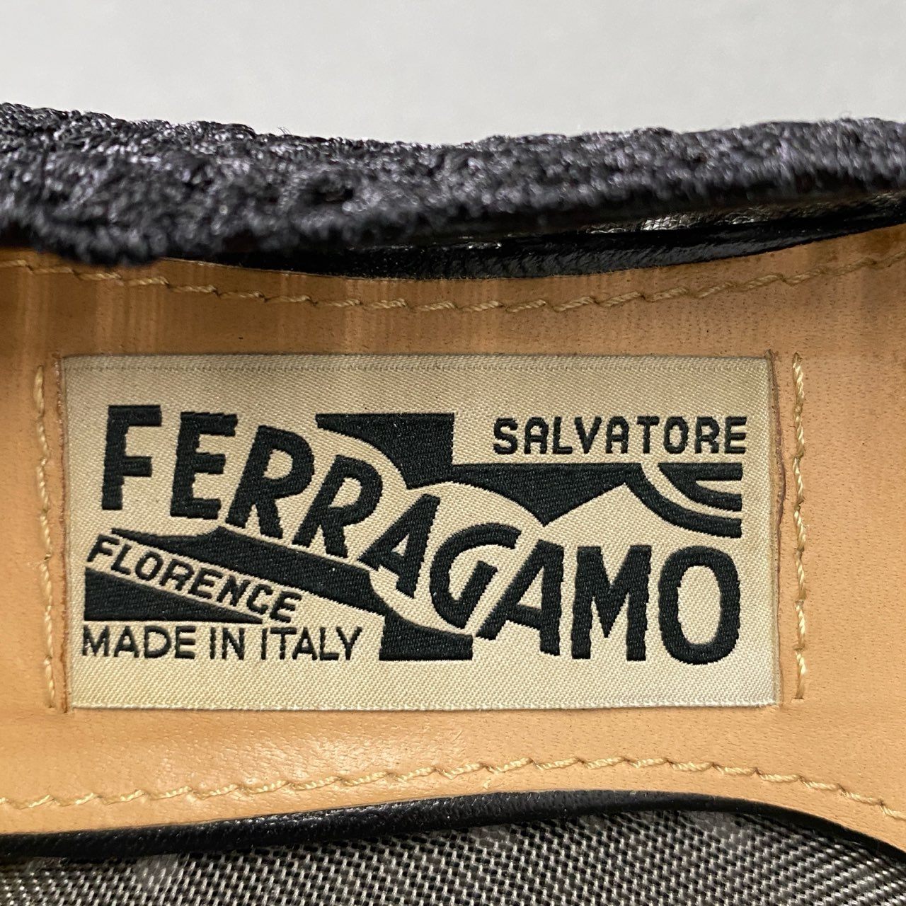 1i20 Salvatore Ferragamo サルヴァトーレフェラガモ イタリア製 ヴァラリボン レース ヒールパンプス シューズ 5 ブラック