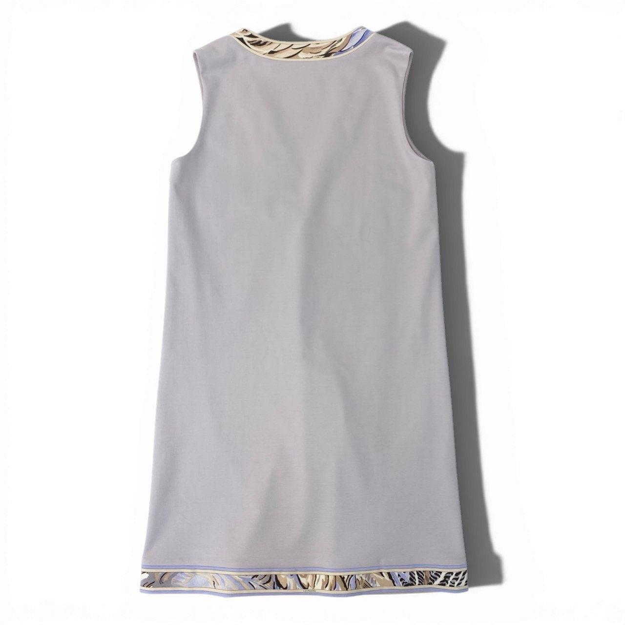 11b6【美品】LEONARD レオナール ノースリーブVネックワンピース 膝丈ワンピース 0380652 38サイズ ライトグレー レディース 女性用u02t