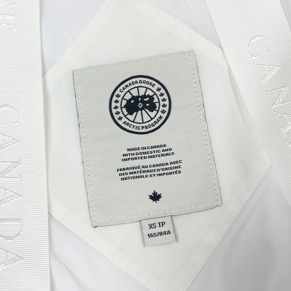 13f3 《美品》定価25万 CANADA GOOSE カナダグース Mystique Parka ミスティークパーカ ロングダウンコート 3035W1 サイズXS ホワイトt18r