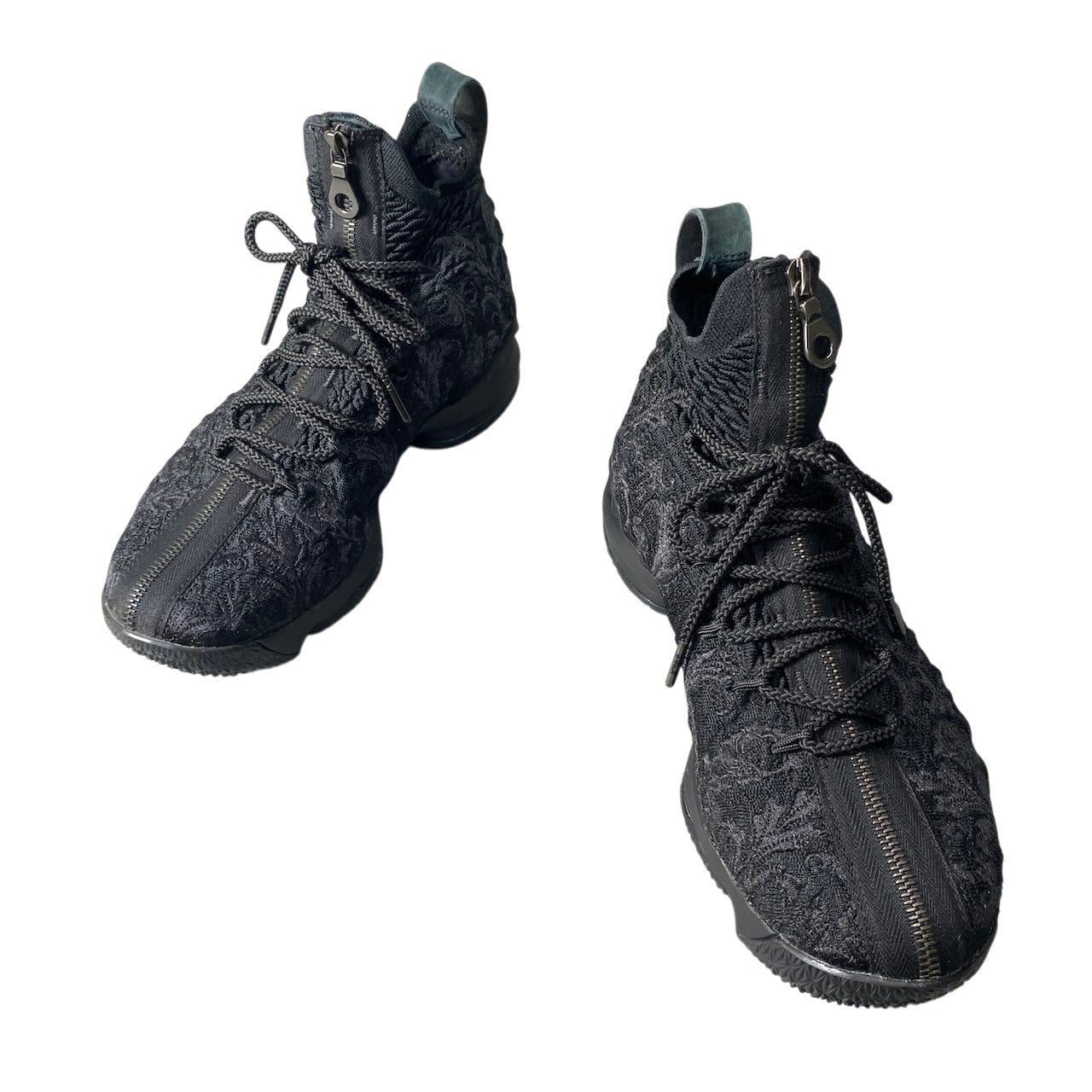2h11 【美品】NIKE ナイキ × KITH キス LeBron 15 Performance スニーカー AJ3936 - 001 26cm ブラック メンズ 男性用t18r