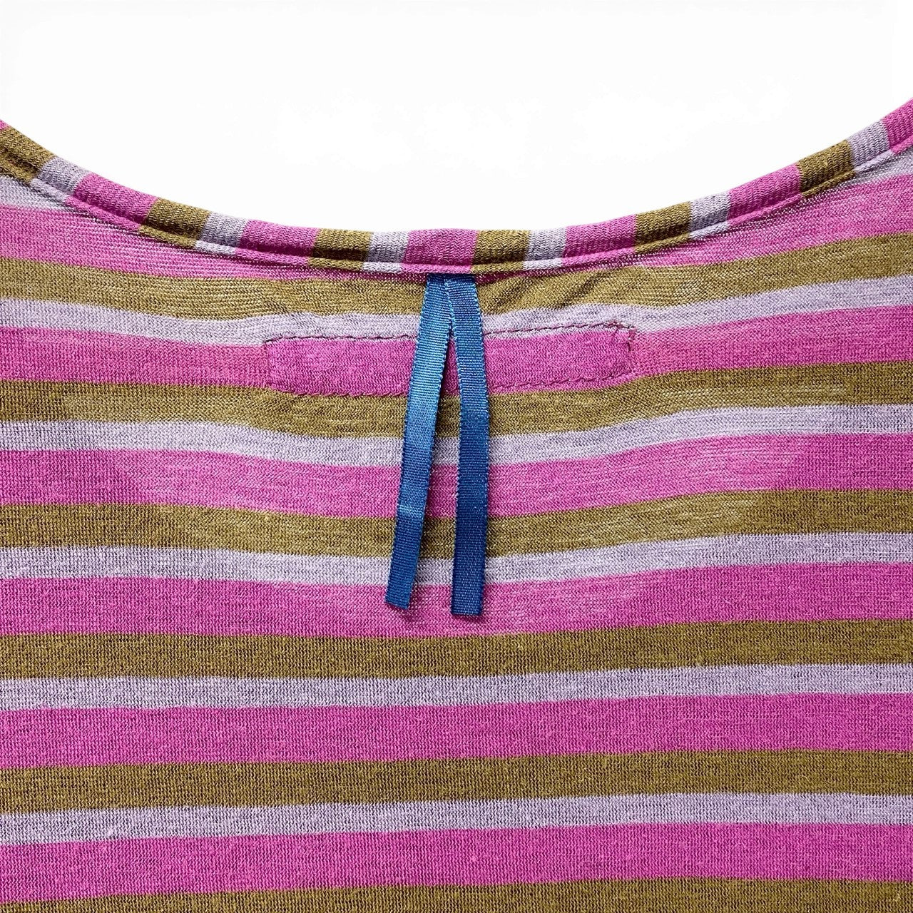 44b18 OLLEBOREBLA オレボレブラ 半袖Tシャツ チュニックワンピース ボーダー ビーズ装飾 ブタさん フラワモチーフ レディース マルチカラーo07t