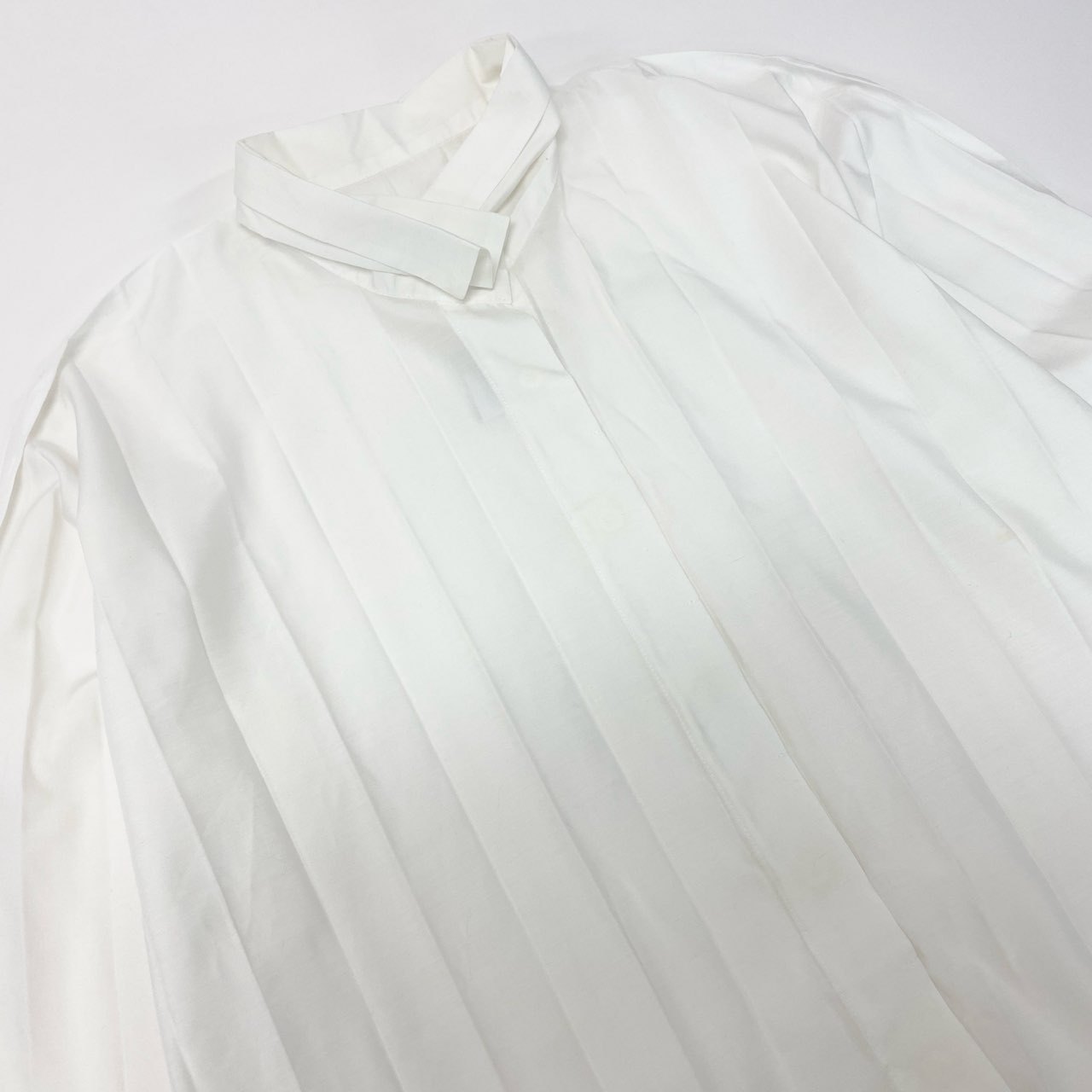 20L2 ISSEY MIYAKE me イッセイミヤケ ミー プリーツ加工 シャツワンピース チュニック トップス MI19FJ281 ホワイト ポリエステル レディースu02t