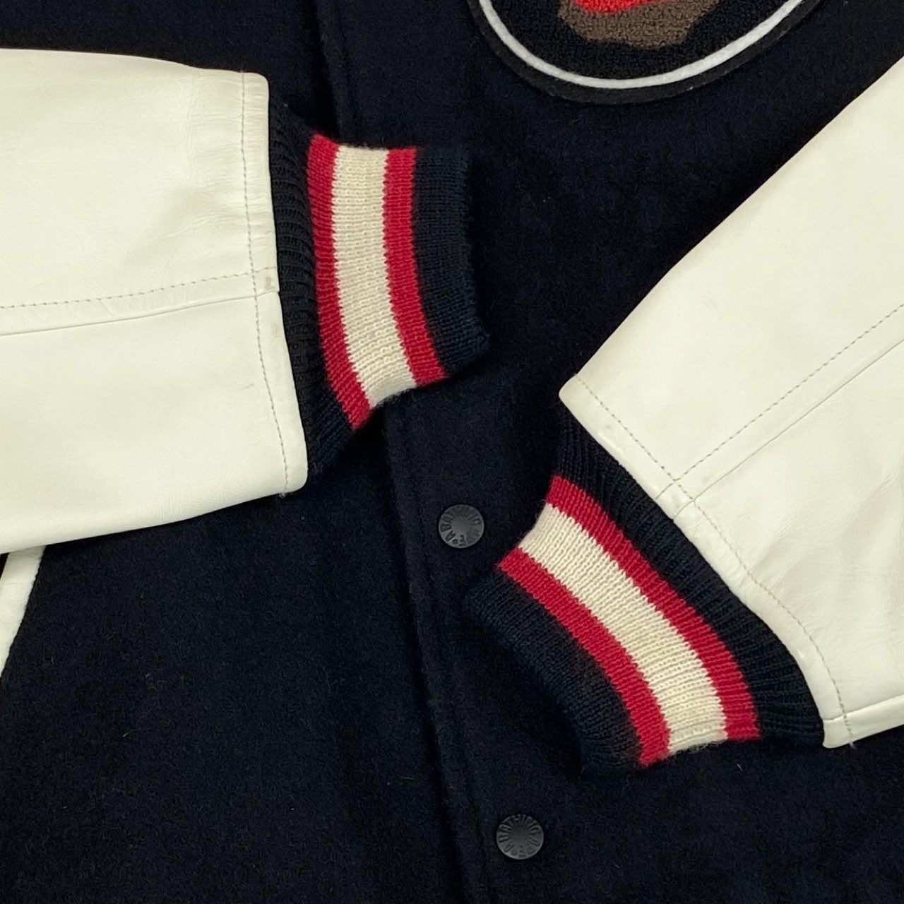 86j23 A BATHING APE x STUSSY ア ベイシング エイプ ステューシー コラボ VARSITY JACKET スタジャン ロゴワッペン レザー切替 001HJ0731927X Mサイズ ブラック ウール レザー メンズo07t