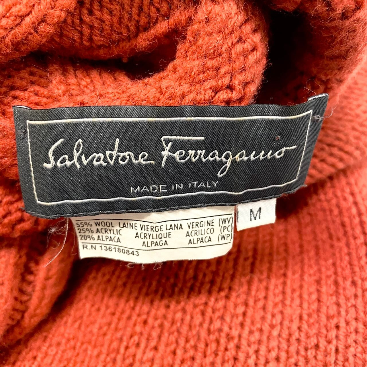 32g2 Salvatore Ferragamo サルヴァトーレフェラガモ ニットセーター 襟付きニットプルオーバー トップス Mサイズ オレンジ メンズ 男性用u02t