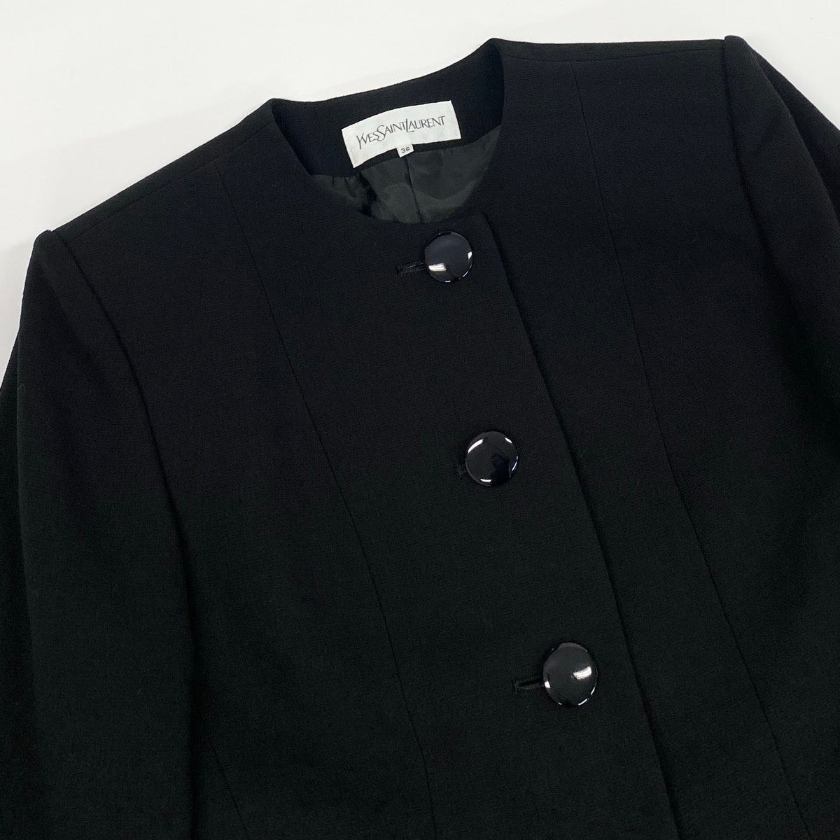 19f4 YVES SAINT LAURENT イヴサンローラン ノーカラージャケット フォーマル サイズ36 ブラック ウール100％ レディース 女性服o07t