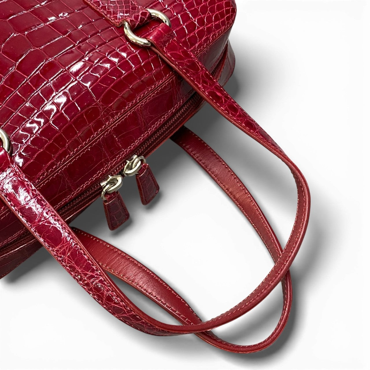 E22《JRA認定》 シャイニングクロコ ハンドバッグ センター取り レッド 本革 クロコダイル Crocodile Bagt18r