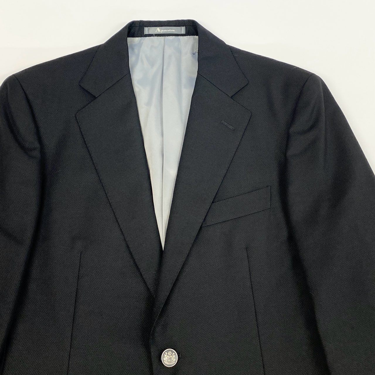 16k10 Aquascutum アクアスキュータム テーラードジャケット ブレザー 二釦 フォーマル 94A6サイズ ブラック メンズu02t