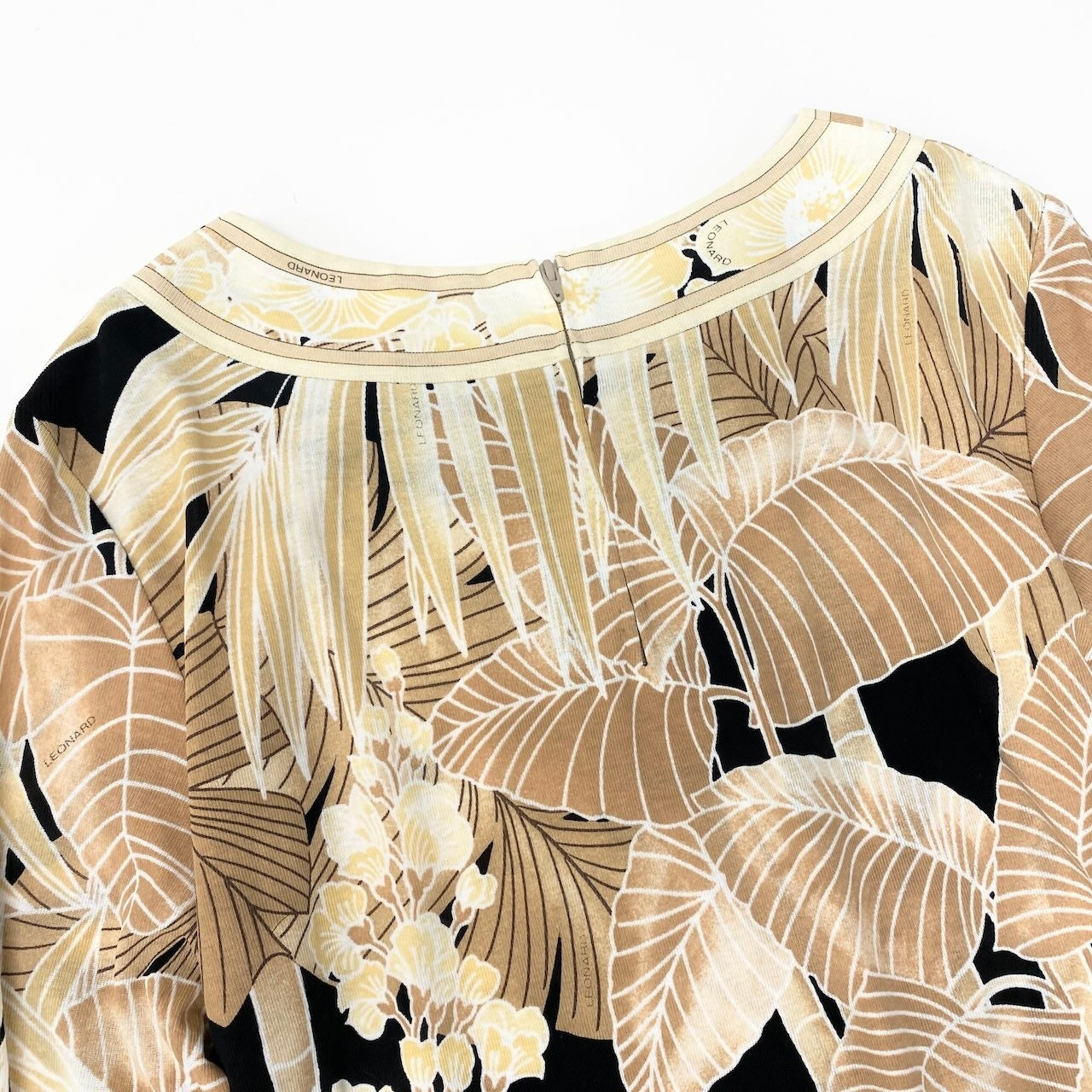 13e8 【美品】 LEONARD FASHION レオナール チュニックワンピース ロングスリーブ チュニック カットソー 美しい花柄プリント サイズ38 マルチカラー コットン100％ レディース 女性用u02t