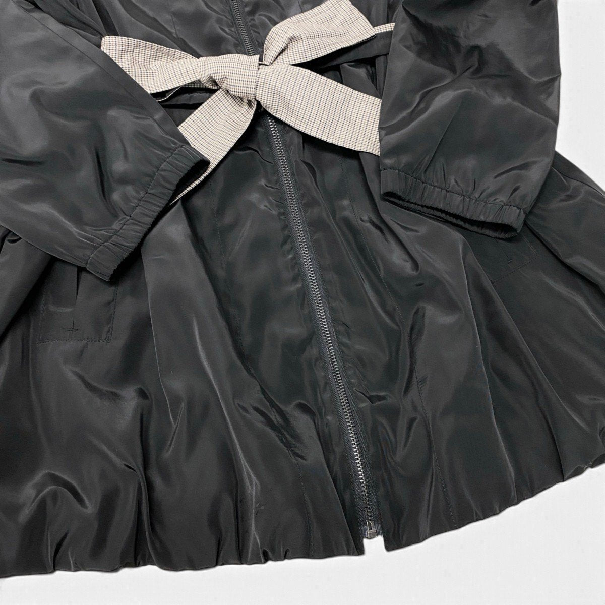 93j21 Aquascutum アクアスキュータム スタンドカラージャケット ライトアウター クラブチェック柄 ミドル丈 ウエストベルト 175/96Aサイズ ブラック ポリエステル100％ レディース 女性用u02t
