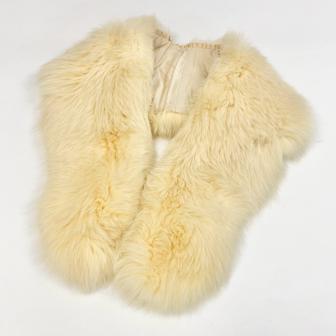 50j23 最高級毛皮 フォックスファー 毛皮マフラー 大判ティペット ボリューム◎ アイボリー フォックス レディース 本毛皮u02t