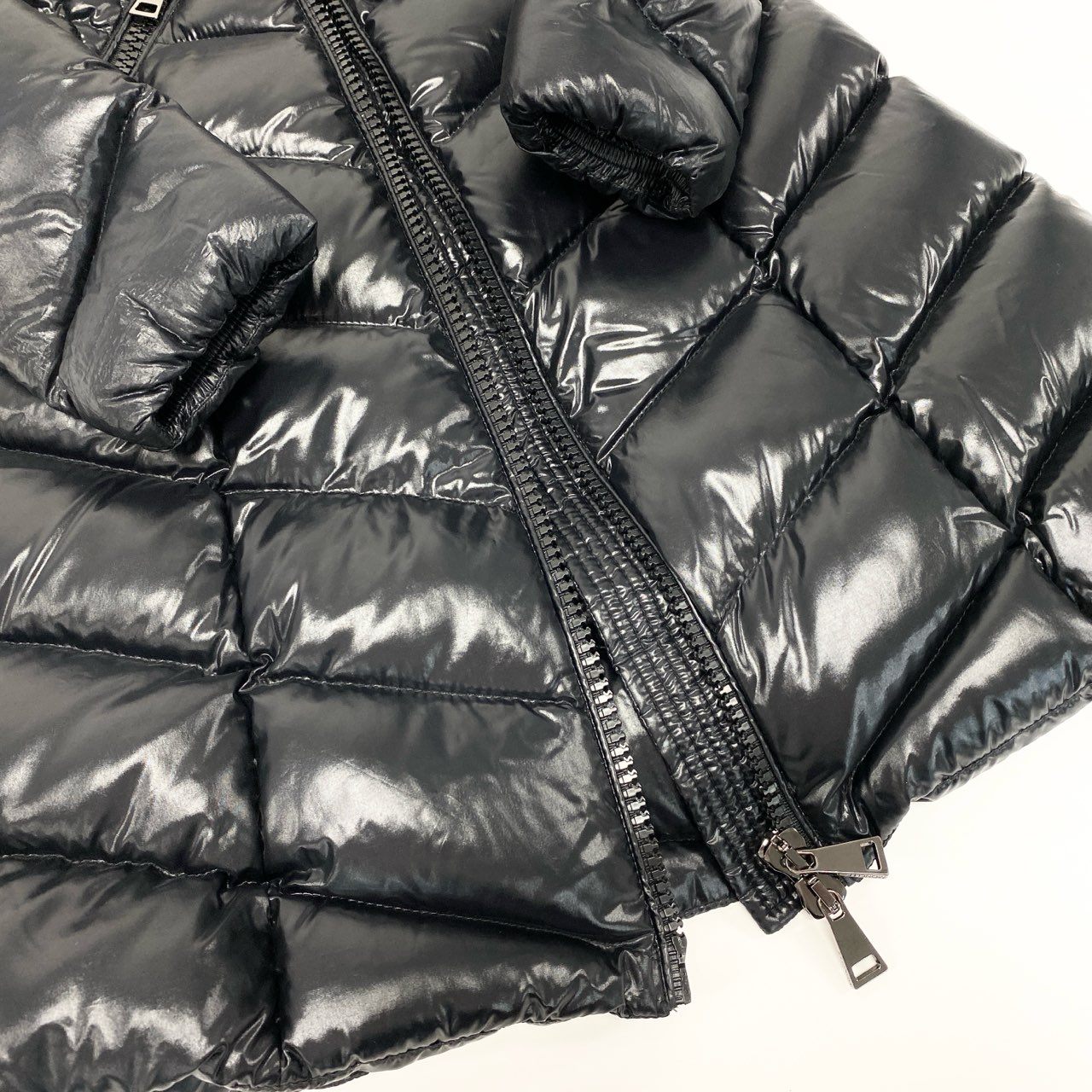71i26 《美品》 MONCLER モンクレール FULMARUS フルマラス フォックスファー ダウンコート E20934986325 0 ブラック FOX FUR DOWN COAT 女性用t18r