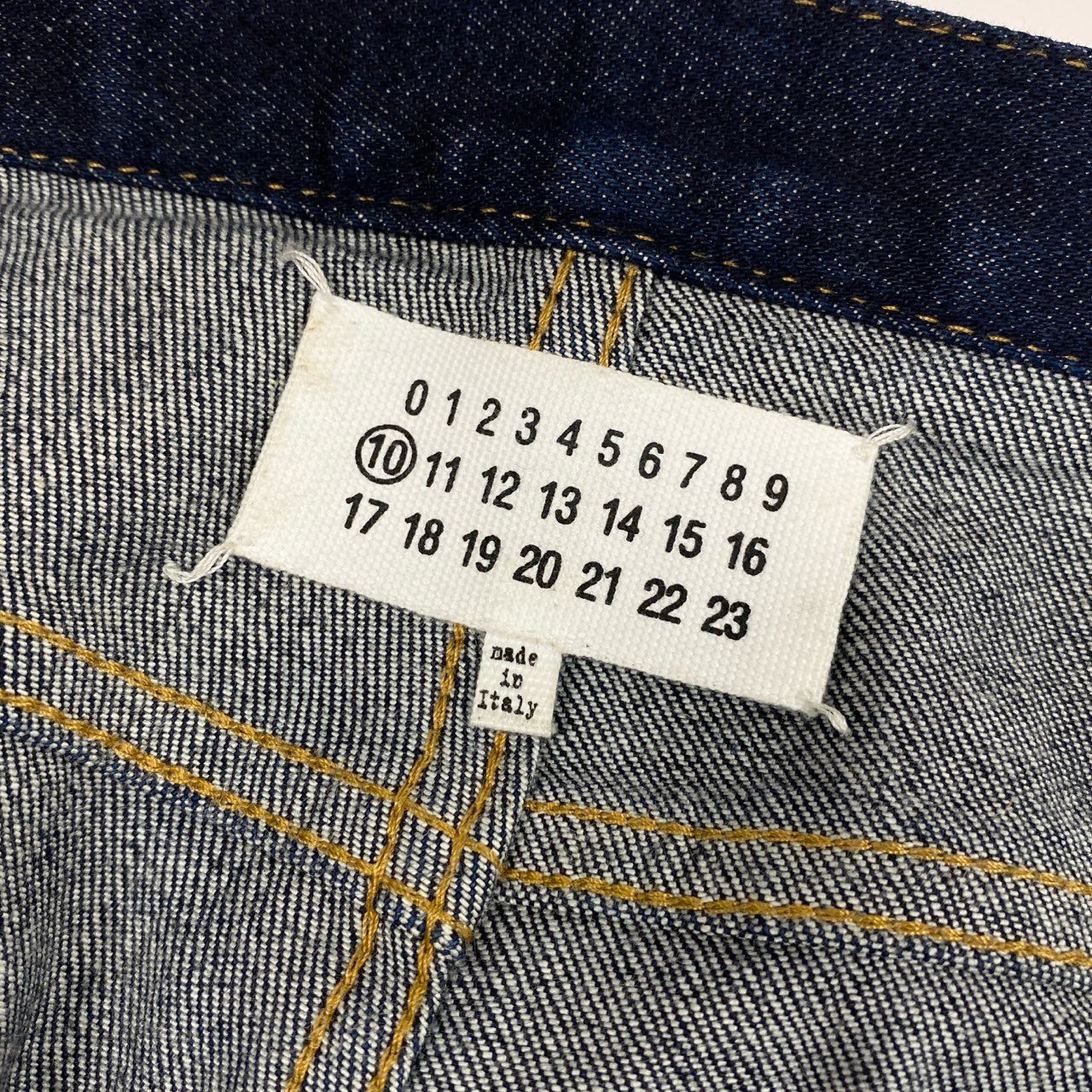 8j10 Maison Margiela メゾンマルジェラ デニムパンツ  ボタンフライ フルレングス S50LA0094 30サイズ インディゴ メンズu02t