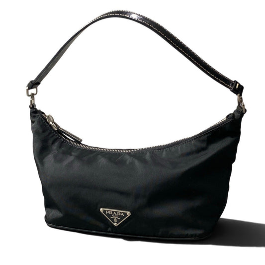 g31 PRADA アクセサリーポーチ ハンドバッグ 三角ロゴプレート ナイロン ブラック ナイロン レディース 女性用ta1