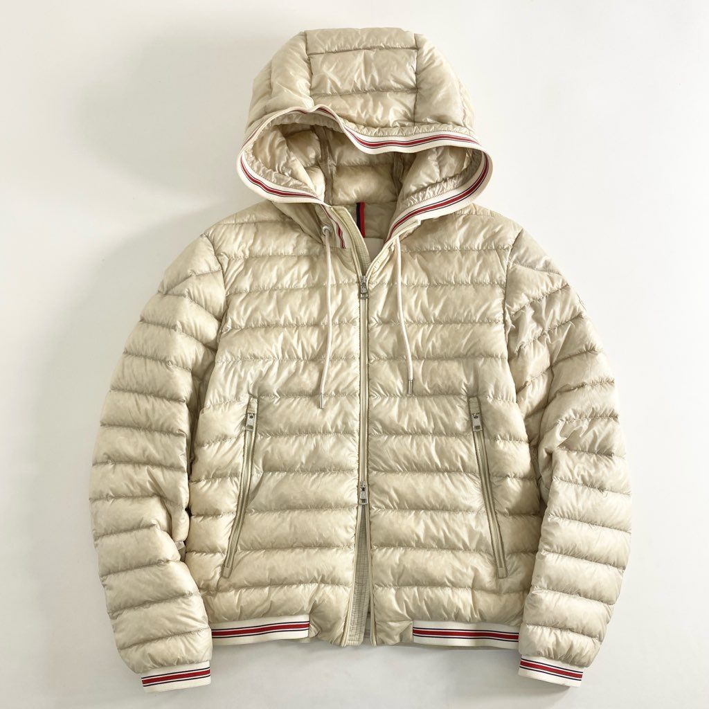 31f8 MONCLER モンクレール ダウンジャケット ELIOT GIUBBOTTO サイズ1(メンズS) ベージュ メンズ 国内正規代理店