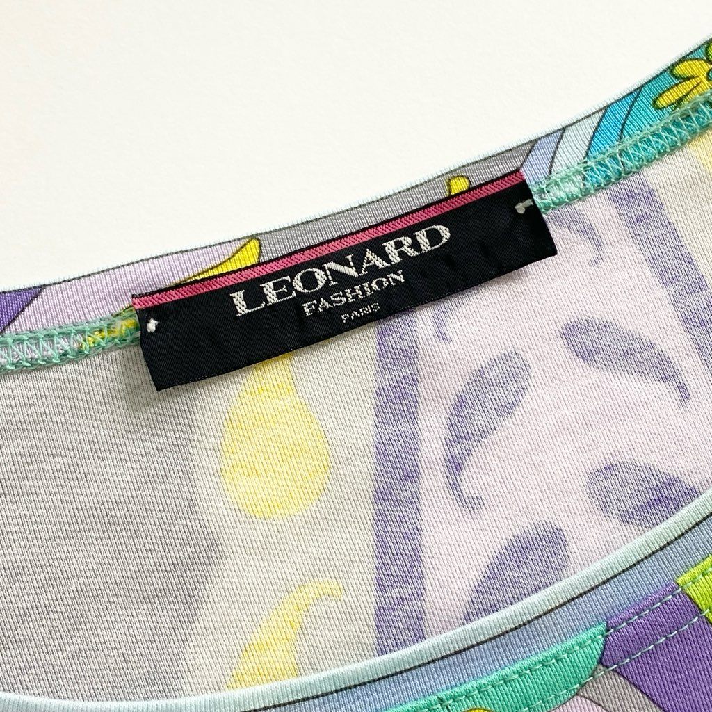 6e8 LEONARD レオナール 長袖Tシャツ ロングスリーブカットソー トップス 美しい花柄プリント サイズM マルチカラー コットン100％ レディース 日本製