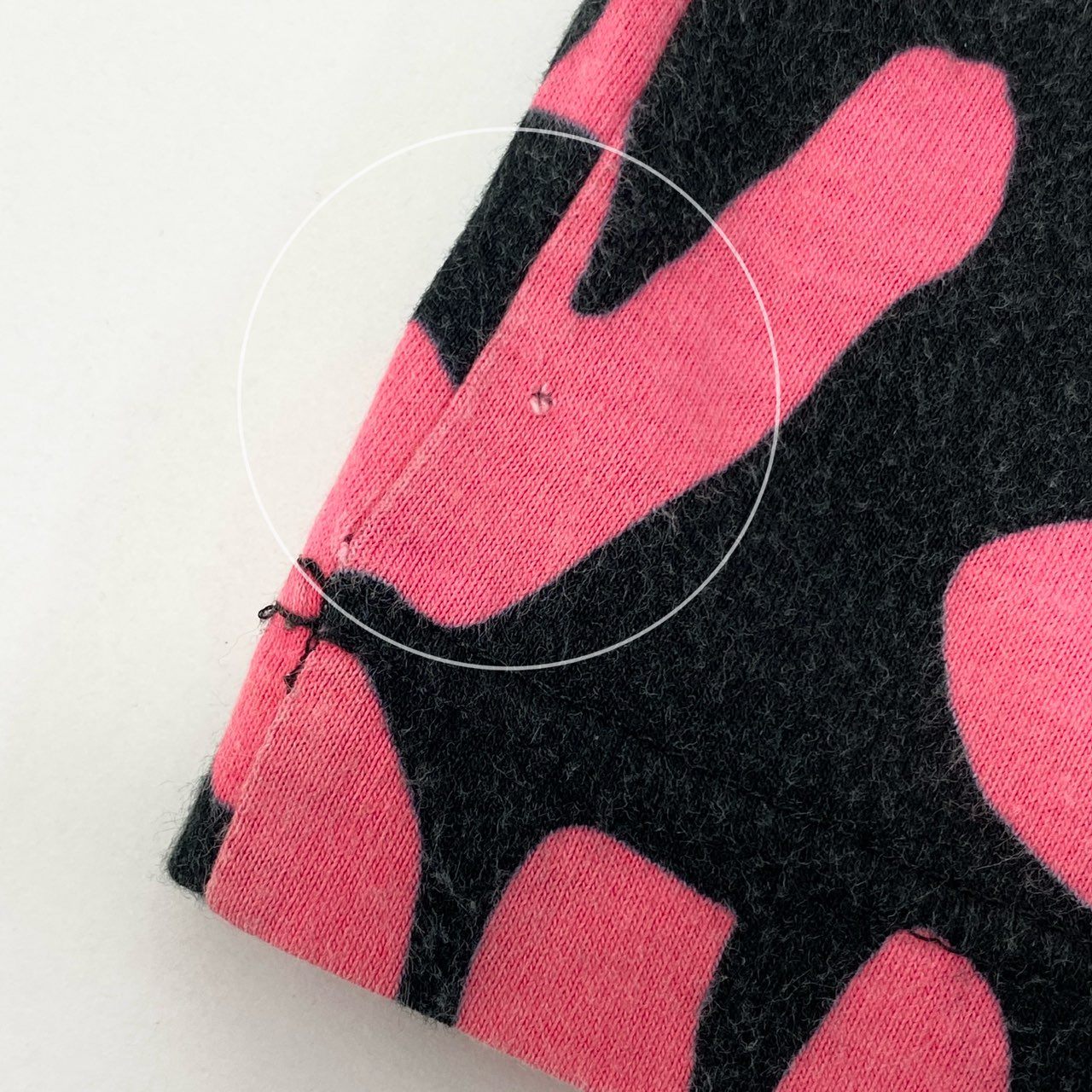 86a15 【Vintage】LOUIS VUITTON ルイヴィトン グラフィティ 半袖Tシャツ サイズXS ブラック ピンク レディース トップスk02i