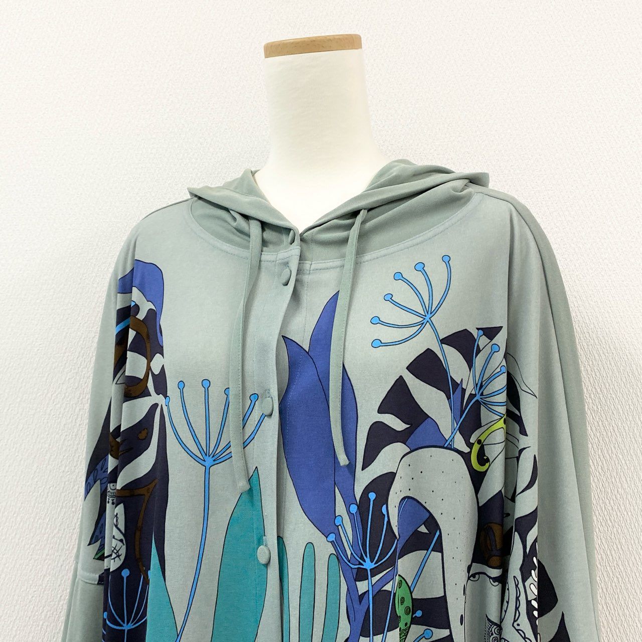 2k18 TOKUKO 1er VOL トクコプルミエヴォル ロングワンピース シャツワンピース フード付き 身幅ゆったり 9 ライトグリーン レディースu02t