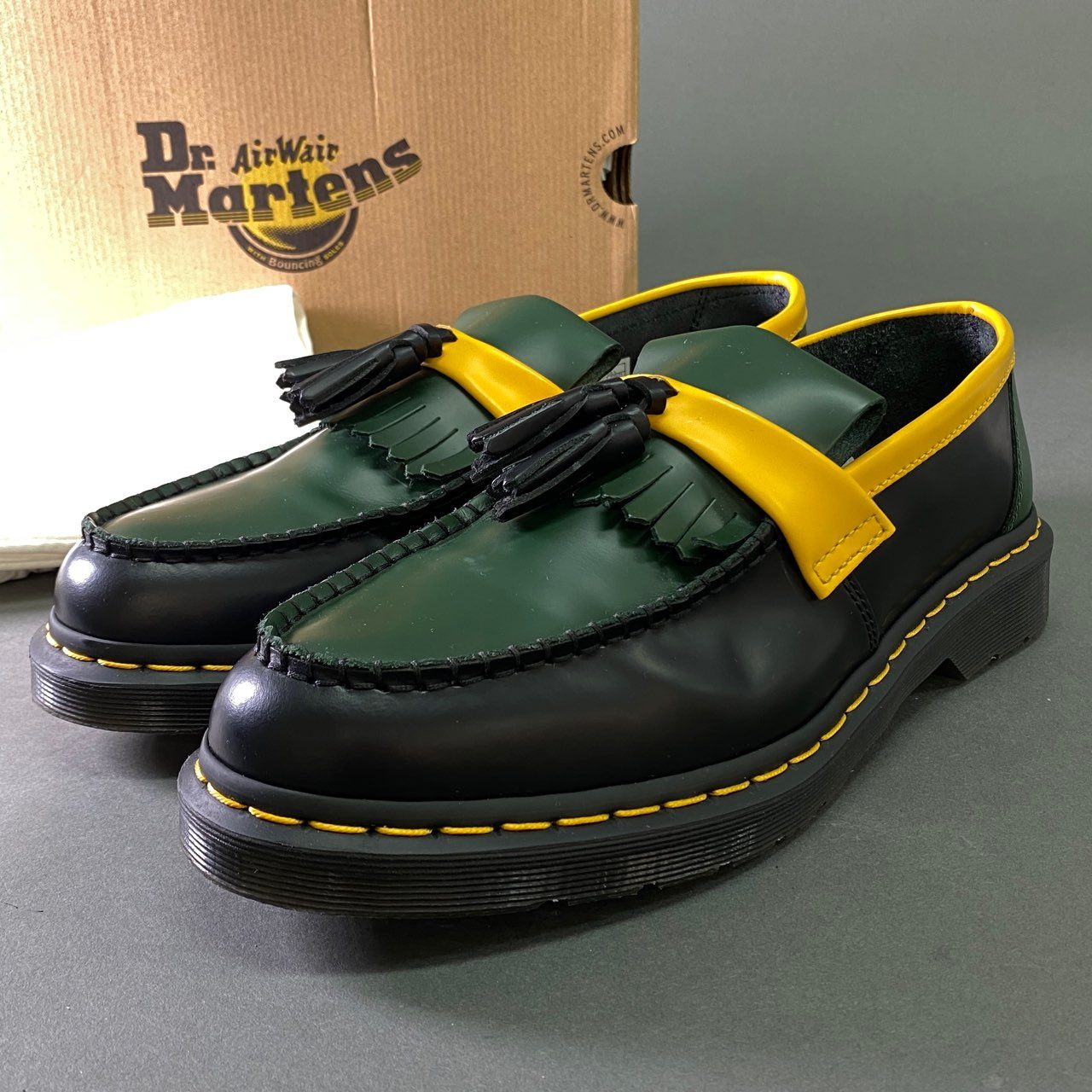 6l20 《美品》 Dr.Martens ドクターマーチン ADRIAN エイドリアン タッセルローファー 27308001 UK9 ブラック グリーン イエロー レザー シューズ  靴 箱付き