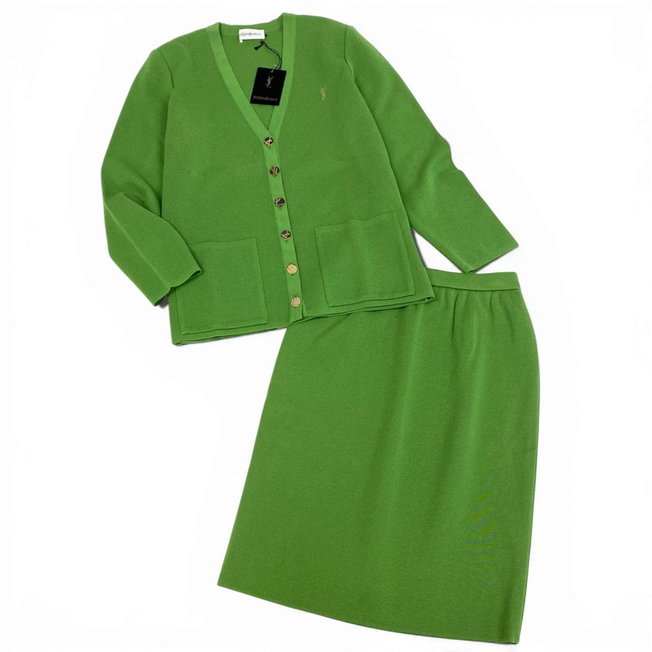 b23 【デッドストック】Yves Saint Laurent イヴサンローラン YSLロゴ刺繍 金ボタン カーディガン スカート セットアップ サイズM グリーン  レディースta1