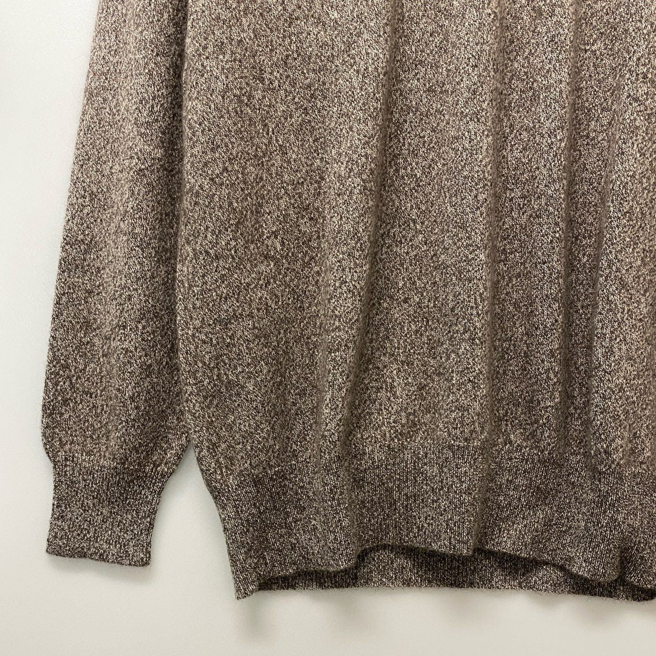 76a28 【新品保管品】GOBI ゴビ カシミヤハイネックニットセーター カシミア トップス モンゴル製 Lサイズ ブラウン カシミヤ100％ メンズ 男性用u02t