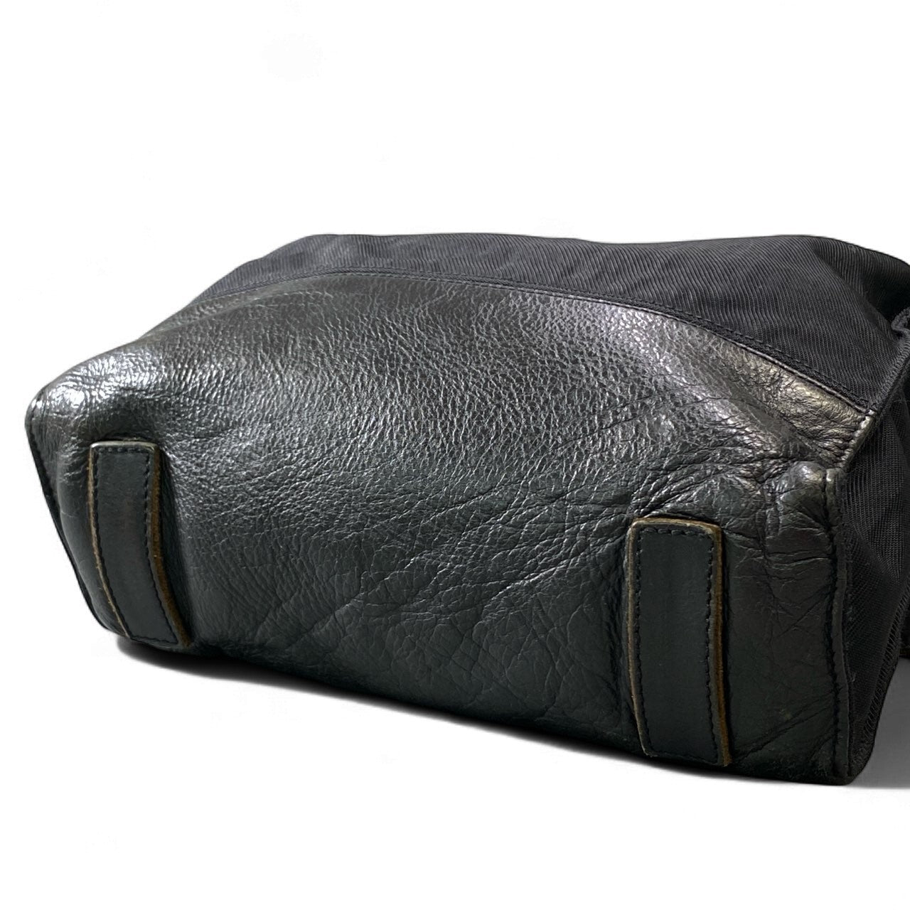 bk18 DOLCE&GABBANA ドルチェ＆ガッバーナ 00’s Vintage Leather Shoulder Bag Chain fastener ショルダーバッグ メンズk02i